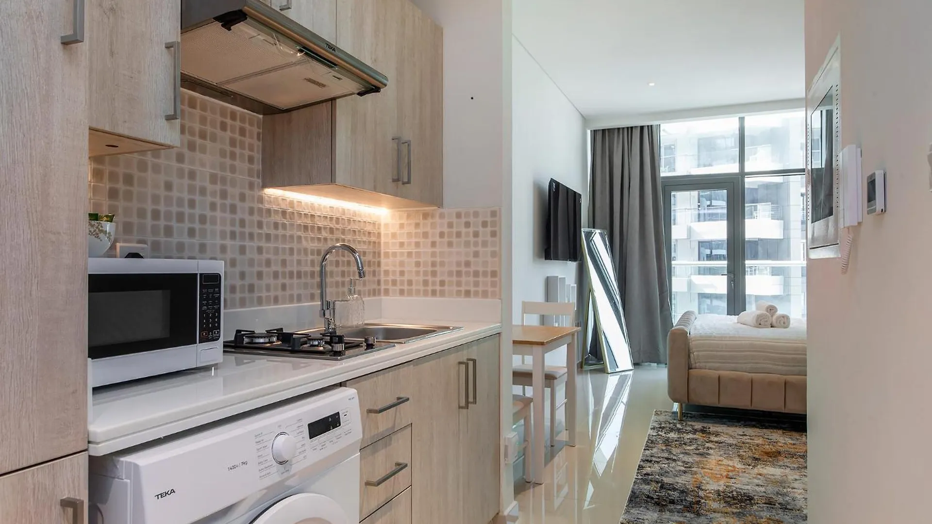 Popular Seven Palm Apartments Dubai Emirati Arabi Uniti
