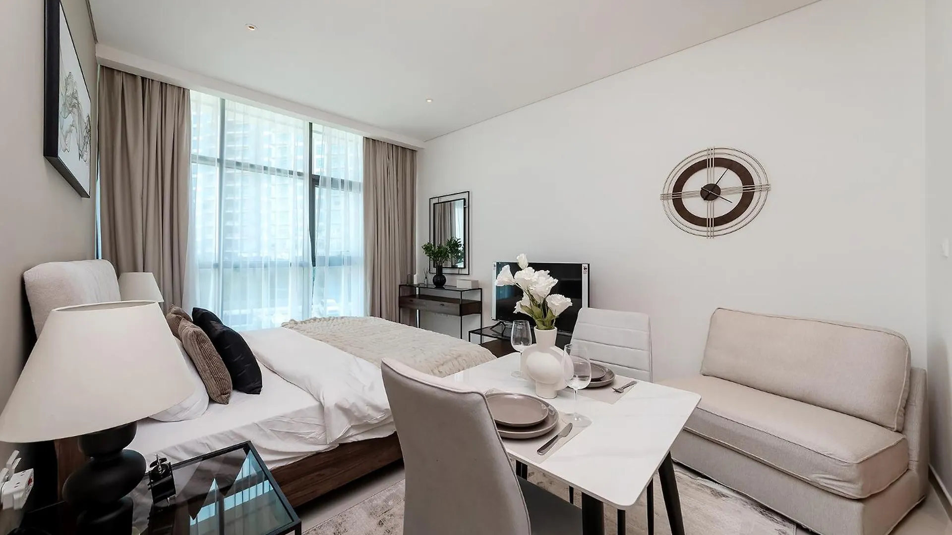 Popular Seven Palm Apartments Dubai United Arab Emirates
