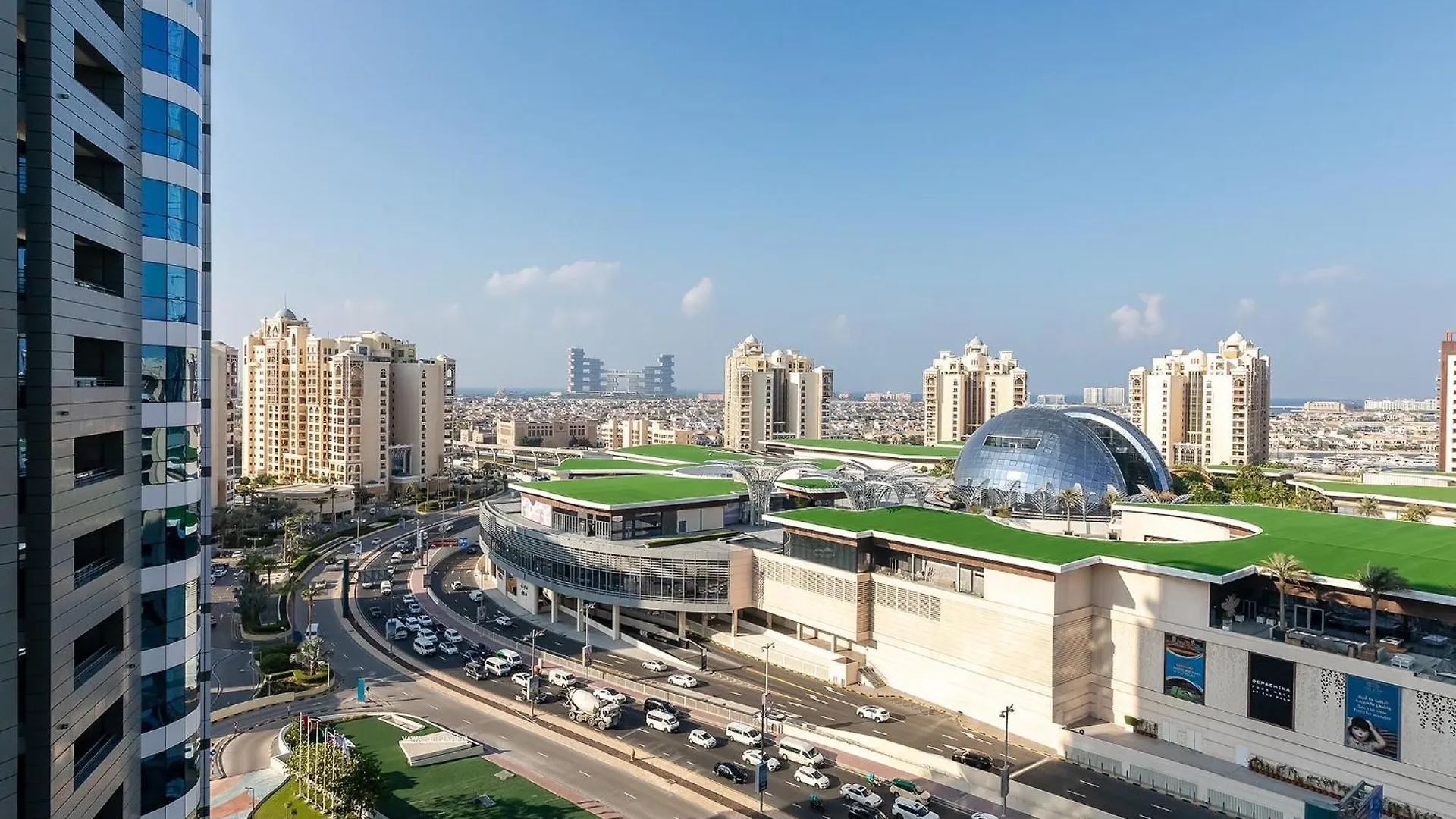 Popular Seven Palm Apartments Dubai United Arab Emirates