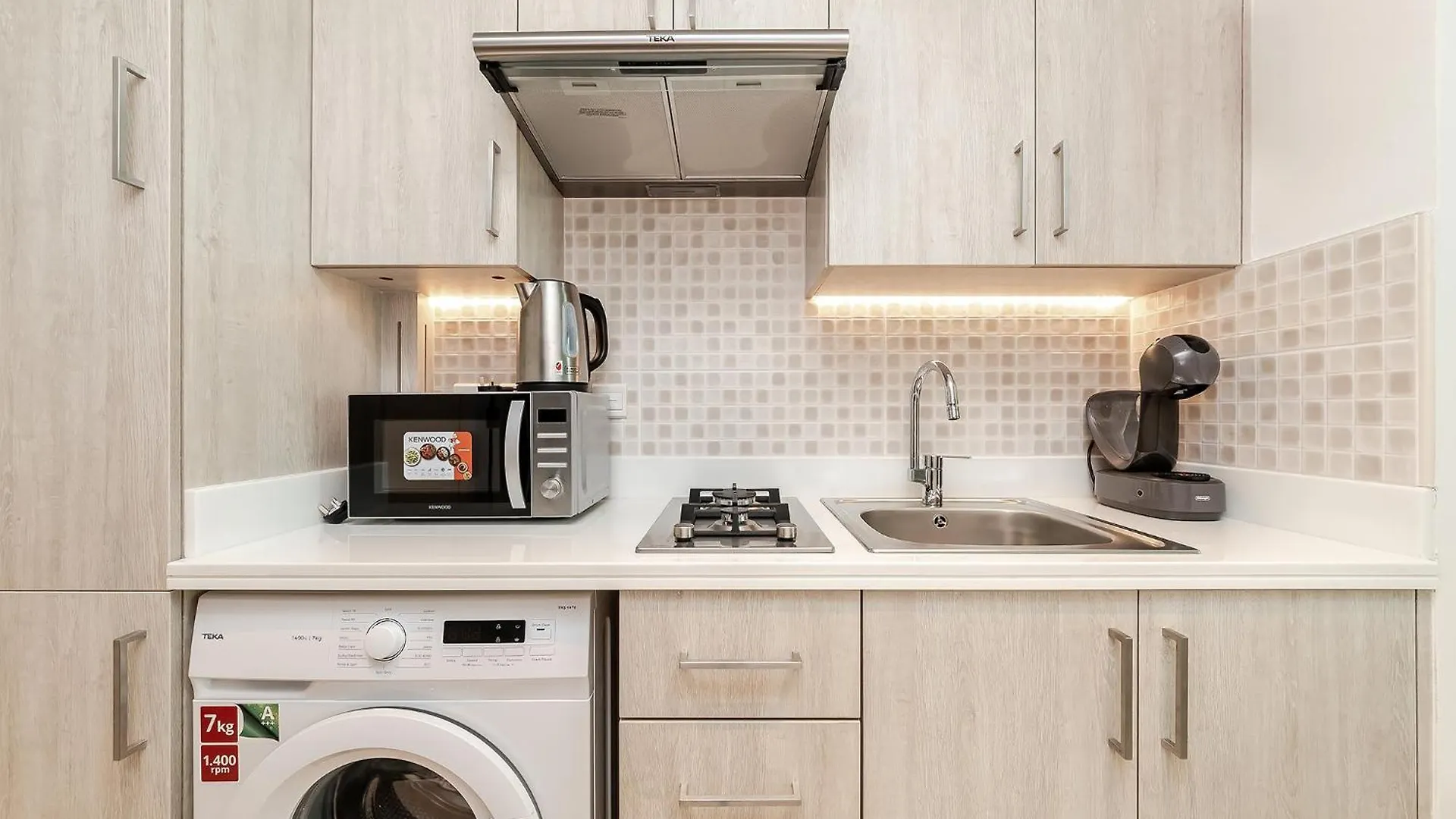 Popular Seven Palm Apartments Dubai United Arab Emirates